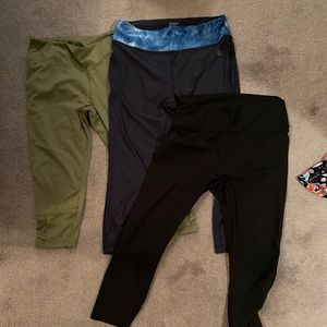 Three pack of workout pants.